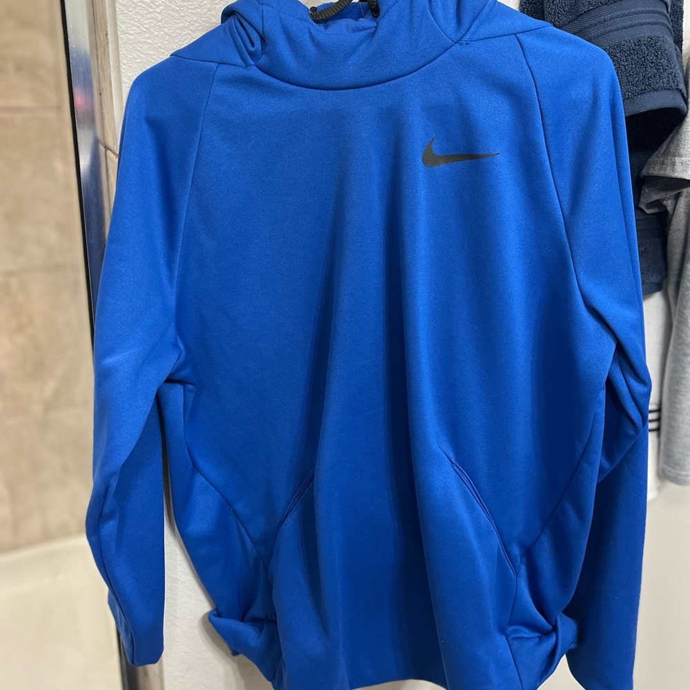 Nike jacket never worn good condition